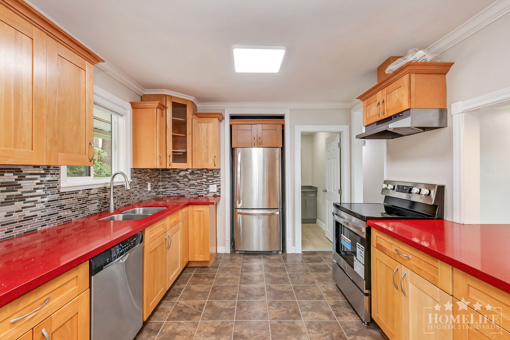 10266 124 St